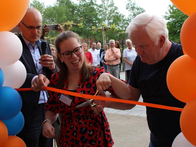 Ceremonie Claudia Burger En Frank Roders